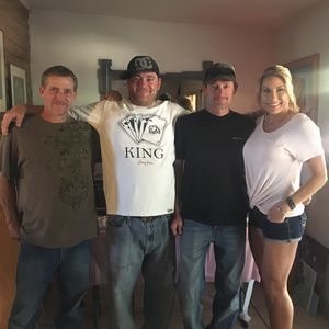 Meet your Posher, Robert